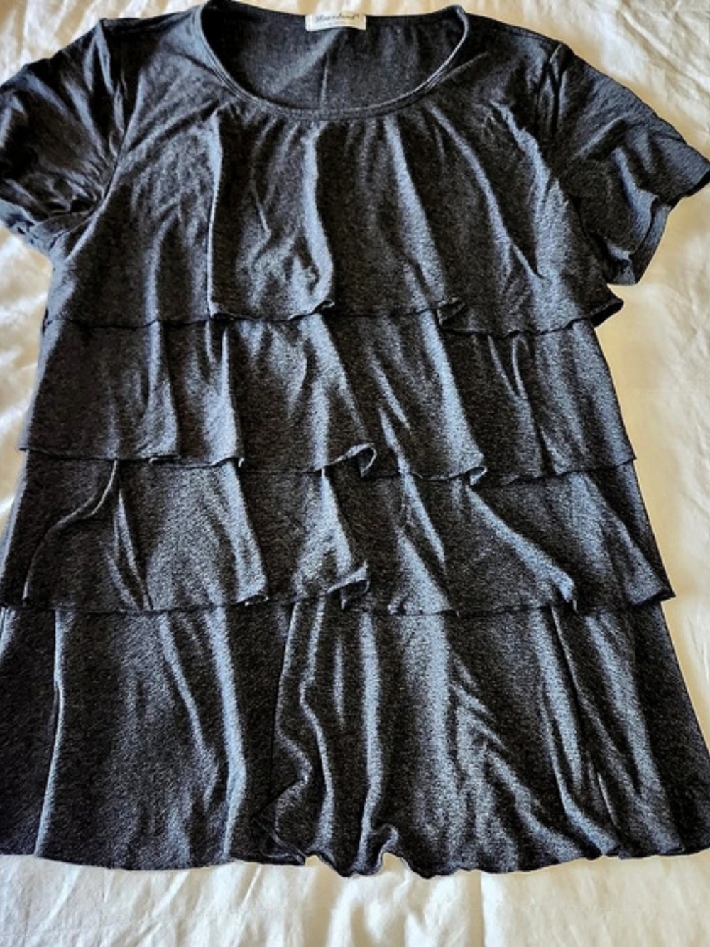 Bearsland Maternity Nursing Top XL Charcoal Gray Tiered Ruffle Short Sleeve